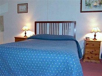 The George Inn 4*