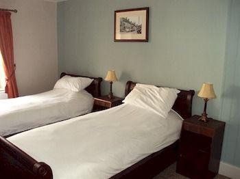 Inn The George Warminster