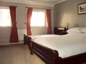 Inn The George 4*